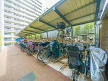 【東京都/稲城市百村】オーベル稲城南山 駐輪場