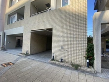 【東京都/多摩市一ノ宮】エールトレビュー聖蹟桜ヶ丘ハイライズソワレ エントランス