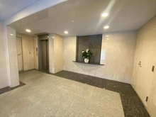 【東京都/多摩市一ノ宮】エールトレビュー聖蹟桜ヶ丘ハイライズソワレ 共用部