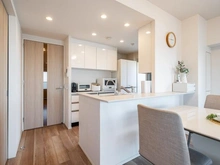 【東京都/稲城市東長沼】プラウドシティ南山 B棟 キッチン