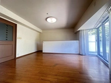 【東京都/調布市国領町】ヒルズ・グランウェイヴ調布国領 LDK：約16.3畳・床暖房付