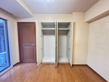 【東京都/調布市国領町】ヒルズ・グランウェイヴ調布国領 洋室：約5.5畳・クローゼット付