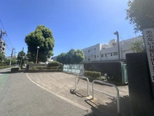 【東京都/調布市国領町】ヒルズ・グランウェイヴ調布国領 国領小学校（現地より約160m）：