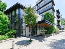 【東京都/稲城市東長沼】プラウドシティ南山 B棟 エントランス