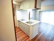 【神奈川県/横浜市神奈川区三ツ沢西町】日神デュオステージ三ツ沢公園 キッチン