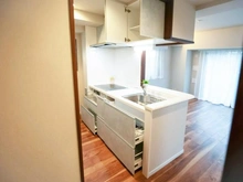 【神奈川県/横浜市神奈川区三ツ沢西町】日神デュオステージ三ツ沢公園 キッチン