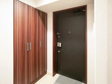 【神奈川県/横浜市神奈川区三ツ沢西町】日神デュオステージ三ツ沢公園 玄関