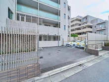 【東京都/目黒区碑文谷】ジオ碑文谷一丁目 駐車場