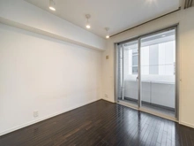 【東京都/渋谷区恵比寿南】オーベル代官山DE 洋室：※リビングと洋室間の引戸は引き渡しまでに売主にて設置予定