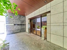 【東京都/渋谷区上原】アトラス代々木上原 エントランス