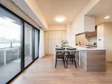 【東京都/目黒区平町】ザ・パークハウスアーバンス目黒平町 LDK