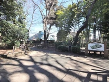 【東京都/目黒区平町】ザ・パークハウスアーバンス目黒平町 目黒区立すずめのお宿緑地公園（現地より約220m）