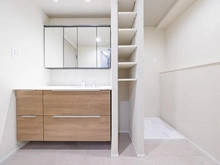 【東京都/世田谷区上野毛】グランスイート二子玉川スタイルフォート 洗面所