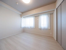 【東京都/世田谷区上野毛】グランスイート二子玉川スタイルフォート 洋室