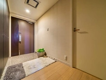 【東京都/世田谷区深沢】深沢ハウス K棟 玄関