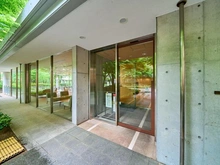 【東京都/世田谷区深沢】深沢ハウス K棟 エントランス