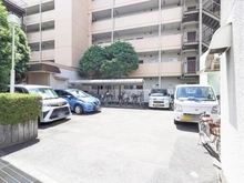 【東京都/東村山市富士見町】シャルマンコーポ東村山 駐車場