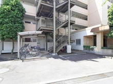 【東京都/東村山市富士見町】シャルマンコーポ東村山 駐輪場