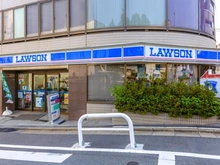 【東京都/渋谷区元代々木町】プラウド元代々木町 ローソン 元代々木町店（現地より約350m）：