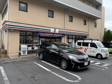 【東京都/渋谷区元代々木町】プラウド元代々木町 セブンイレブン初台店（現地より約307m）：
