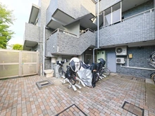 【東京都/世田谷区深沢】クレッセント駒沢公園パークサイド 駐輪場