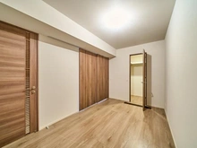 【東京都/目黒区大岡山】プラウド都立大学 洋室：※家具・調度品等は販売価格に含まれておりません。