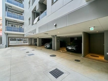 【東京都/世田谷区奥沢】Brillia自由が丘 駐車場