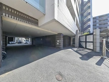 【神奈川県/川崎市中原区市ノ坪】クレストフォルム武蔵小杉ブライトコート 敷地内