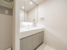 【東京都/千代田区内神田】クラッシィハウス大手町ザ・スイート 洗面室