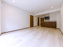 【東京都/目黒区目黒本町】ダイアパレス学芸大学II リビング・ダイニング