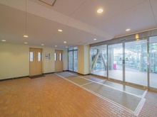 【東京都/大田区石川町】東急ドエル・アルス石川台B棟 エントランス：大規模修繕中