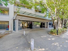 【東京都/世田谷区千歳台】パークハウスフォレストリエ アプローチ