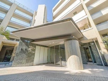 【東京都/世田谷区千歳台】パークハウスフォレストリエ エントランス