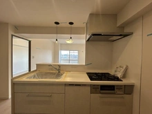 【東京都/世田谷区奥沢】日商岩井自由が丘マンション キッチン