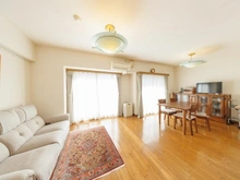 【東京都/世田谷区深沢】フォーリア駒沢公園パークサイド リビング・ダイニング