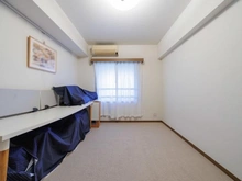 【東京都/世田谷区深沢】フォーリア駒沢公園パークサイド 洋室