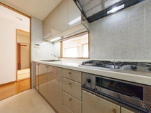 【東京都/世田谷区深沢】フォーリア駒沢公園パークサイド キッチン