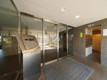 【東京都/世田谷区深沢】フォーリア駒沢公園パークサイド エントランス