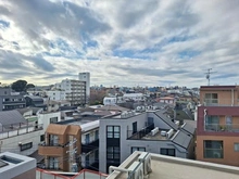 【東京都/品川区小山】ベルシャンブル小山 眺望：洋室西側の眺望