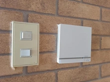 【東京都/品川区小山】ベルシャンブル小山 室内：床暖房スイッチ