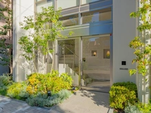 【東京都/品川区西五反田】プラウド五反田 エントランス：サブエントランス