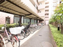 【神奈川県/川崎市中原区下新城】クレッセント武蔵新城III 駐輪場