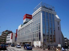 【神奈川県/川崎市中原区下新城】クレッセント武蔵新城III 西友　武蔵新城店（現地より約681m）