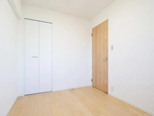 【神奈川県/川崎市多摩区枡形】クリオ向ヶ丘遊園壱番館 洋室：約4.5帖