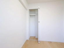 【神奈川県/川崎市多摩区枡形】クリオ向ヶ丘遊園壱番館 洋室：約4.5帖