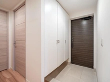 【神奈川県/川崎市麻生区上麻生】ヴェレーナ新百合ヶ丘 玄関