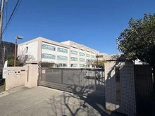 【神奈川県/川崎市麻生区上麻生】ヴェレーナ新百合ヶ丘  川崎市立麻生小学校（現地より約1,285m）