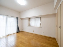 【神奈川県/川崎市多摩区登戸新町】ドメス登戸弐番館 洋室