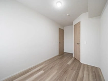 【神奈川県/川崎市宮前区宮前平】プラウドシティ宮崎台ウエストコート 洋室