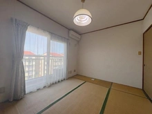 【東京都/多摩市落合】エステート落合 17号棟 和室：約６.0帖